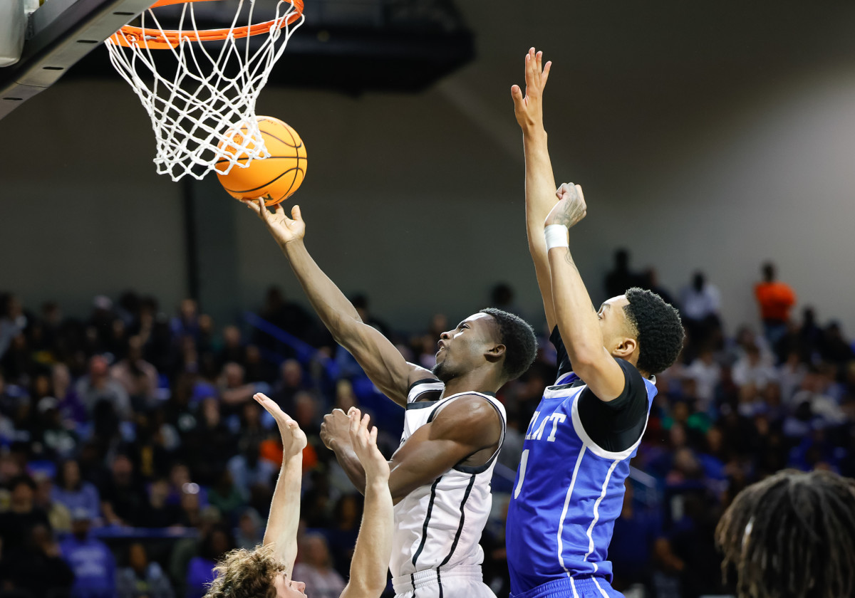 AAA Finals LR Central vs Bryant__00007